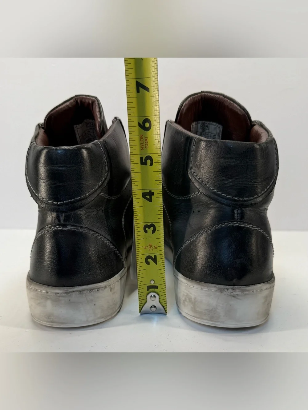 NWT Roan Roost Men's Black High-Top Leather Sneakers with Lace-Up Closure 9.5